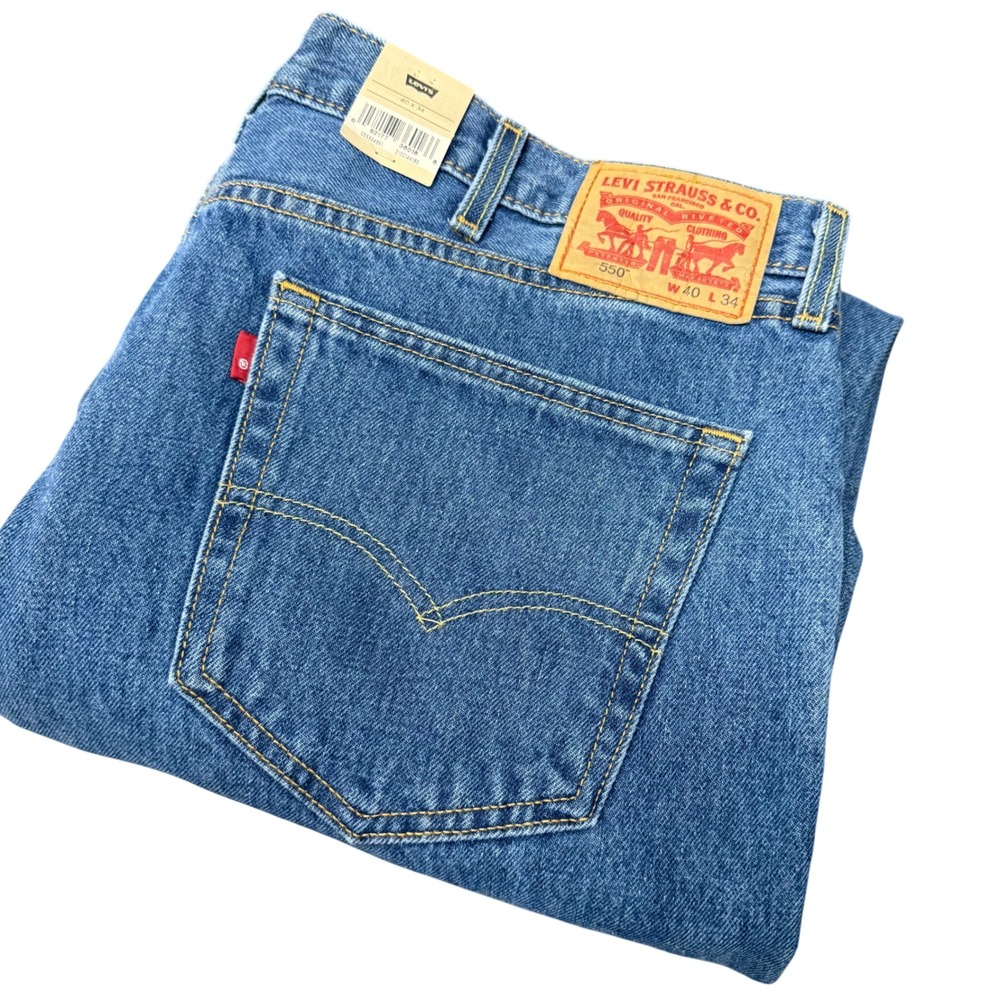 Levis 550 Relaxed Fit Mens 40x34 Blue Medium Wash Denim Jeans 00550-4891 NEW